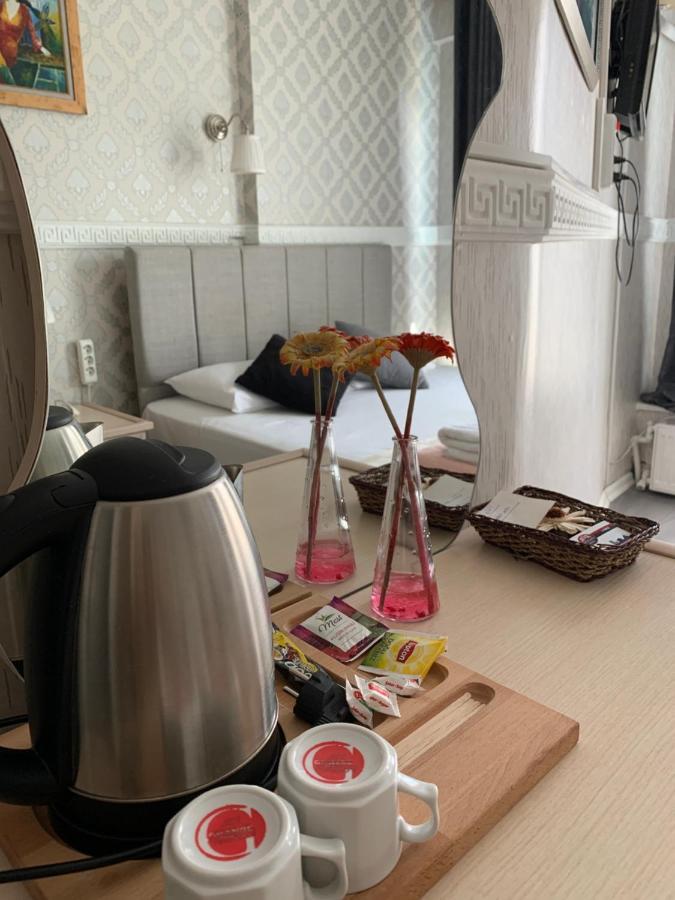Antik Sofia Hotel Istanbul Bagian luar foto