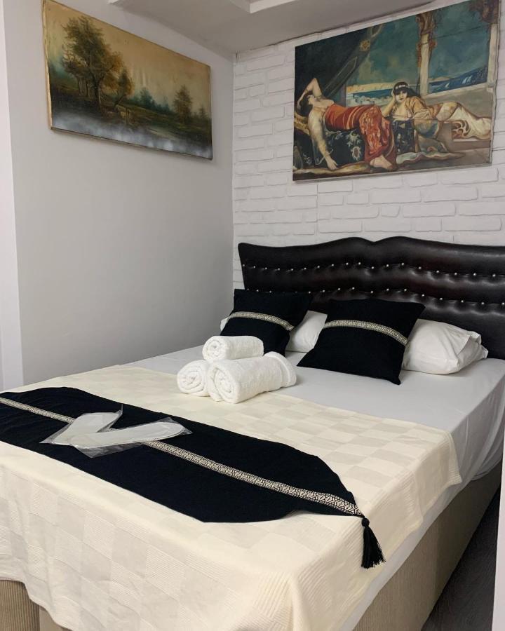 Antik Sofia Hotel Istanbul Bagian luar foto