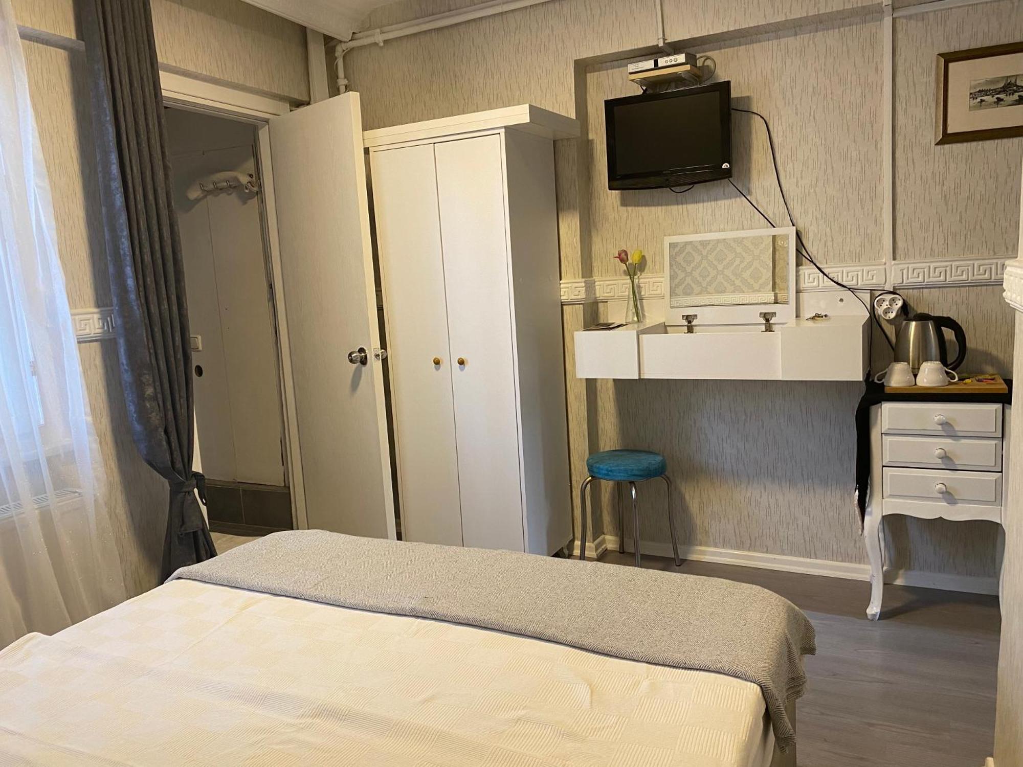 Antik Sofia Hotel Istanbul Bagian luar foto
